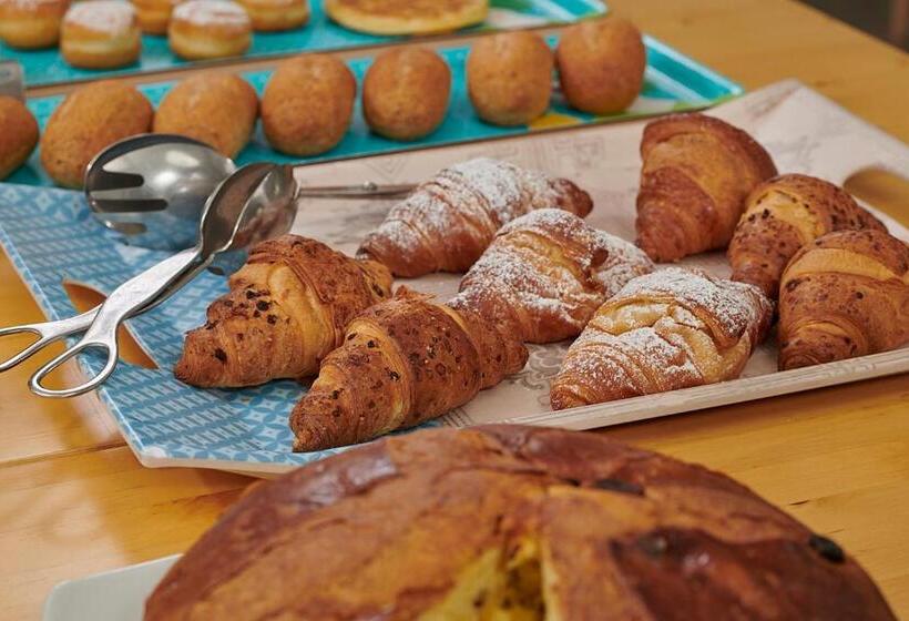 酒店 Arlecchino Riccione