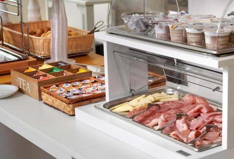 酒店 Arlecchino Riccione