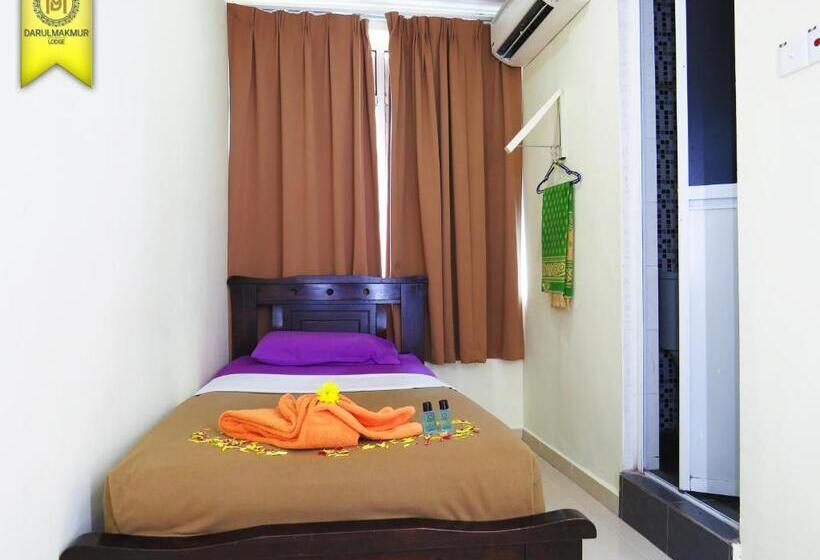 בית מלון כפרי Darulmakmur Scout Lodge