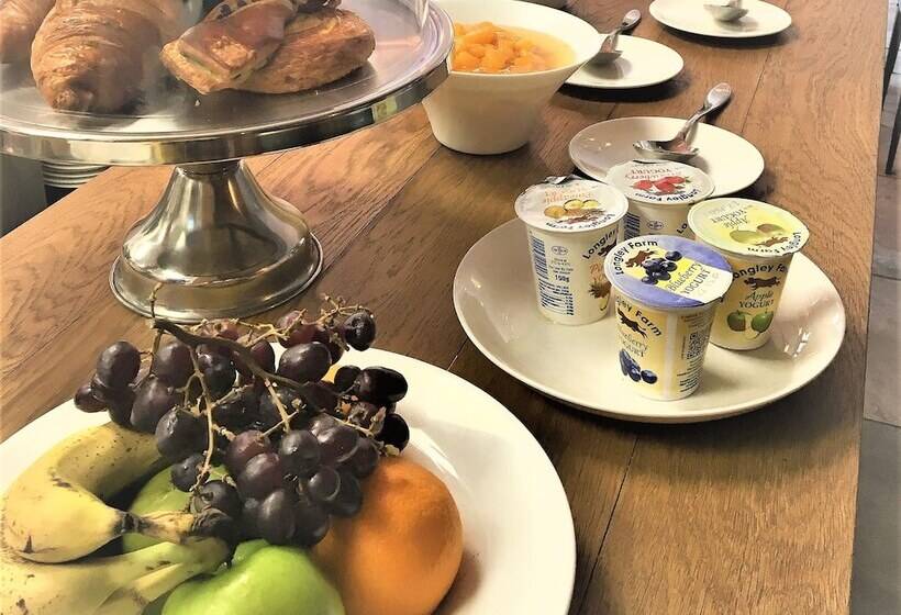 בית מלון כפרי Kings Park