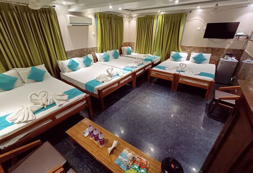 酒店 Le Holiday Inn