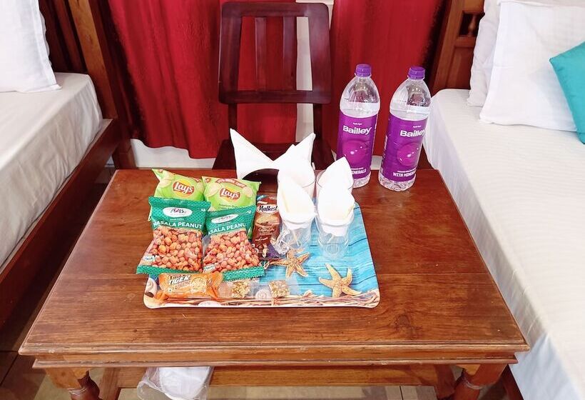 호텔 Le Holiday Inn