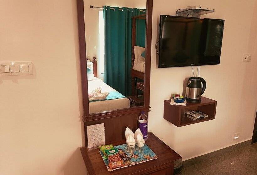 酒店 Le Holiday Inn