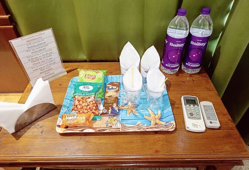 호텔 Le Holiday Inn