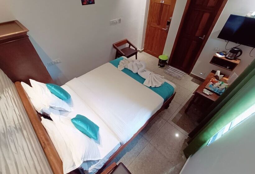 酒店 Le Holiday Inn