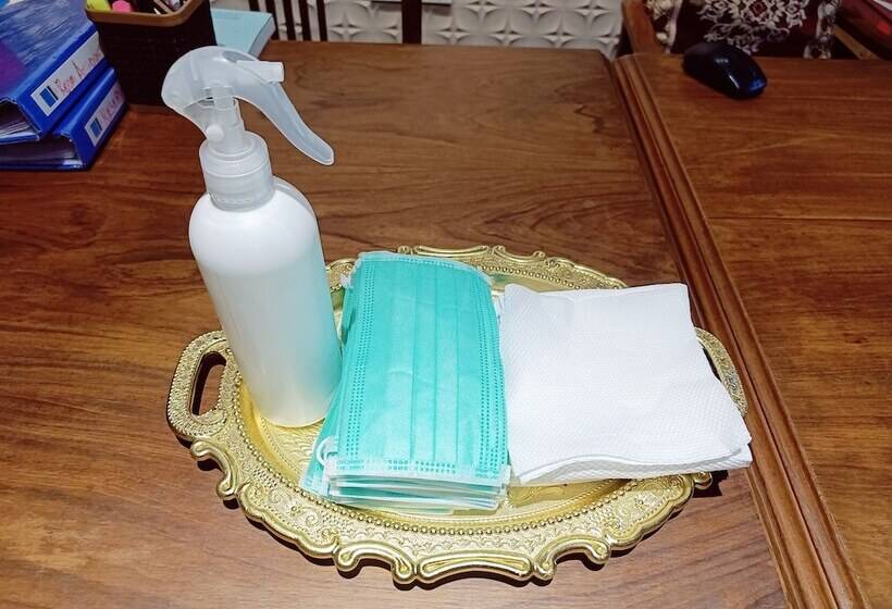 호텔 Le Holiday Inn