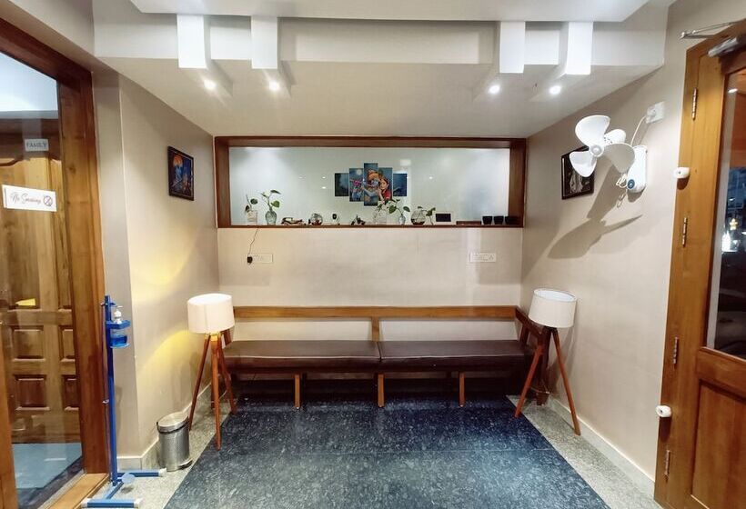 فندق Le Holiday Inn