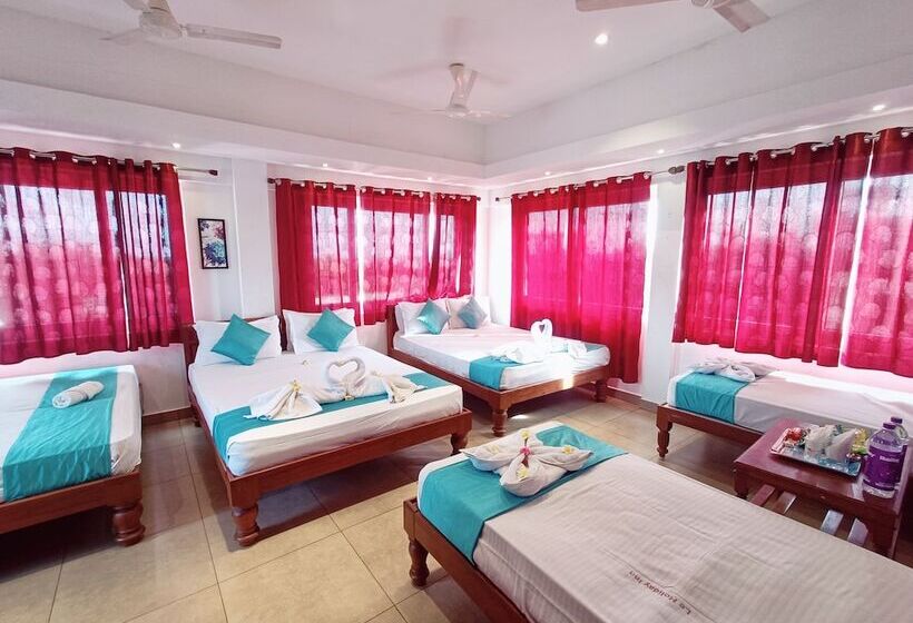 호텔 Le Holiday Inn