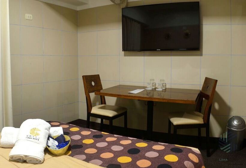 호텔 Lima City