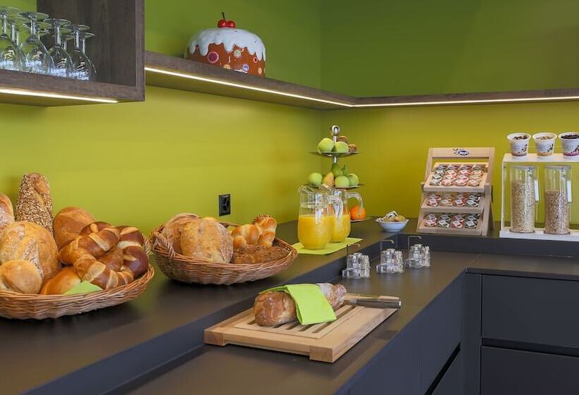 Self Check In Hotel Von Rotz