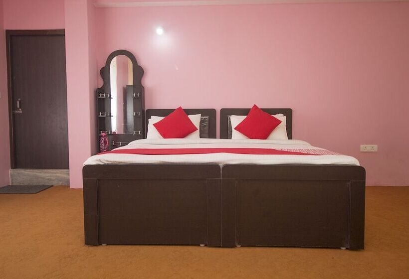 Oyo 24247 Hotel Everest Mansion