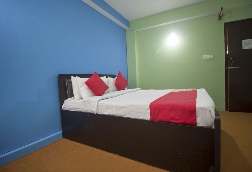 Oyo 24247 Hotel Everest Mansion