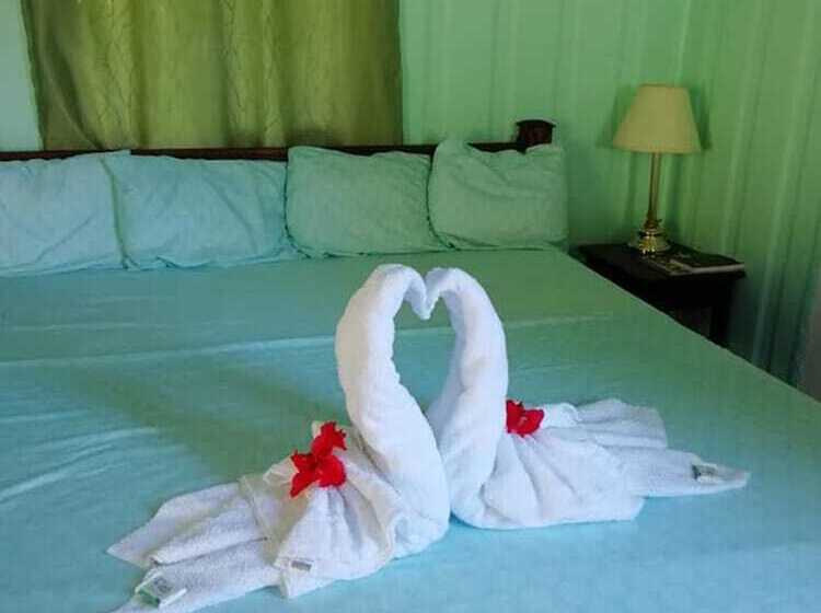 بنسيون Casa Heliconia