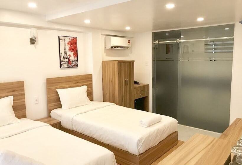 تختخواب و صبحانه Louis Hotel   Bui Vien Walking Street