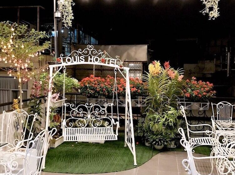 تختخواب و صبحانه Louis Hotel   Bui Vien Walking Street