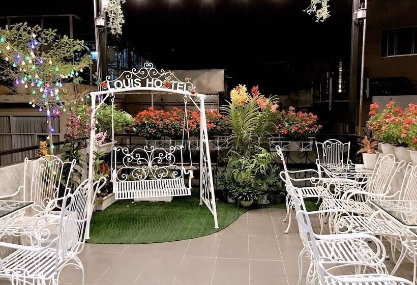 تختخواب و صبحانه Louis Hotel   Bui Vien Walking Street