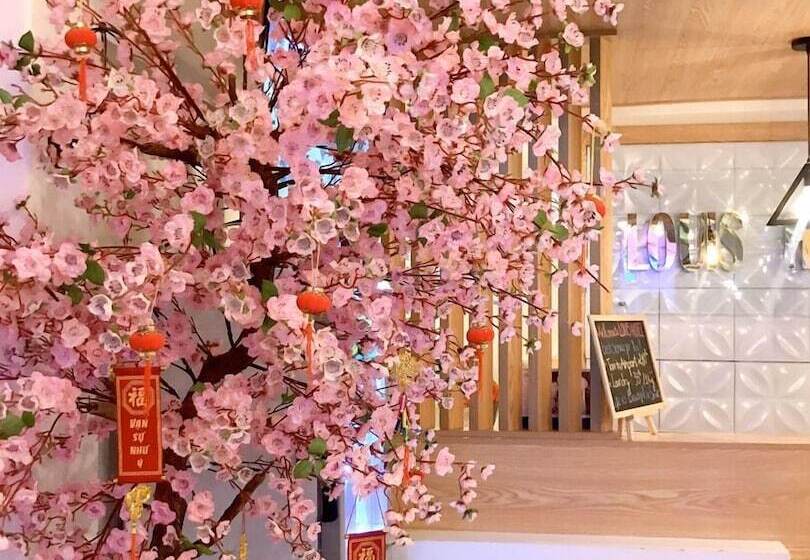 تختخواب و صبحانه Louis Hotel   Bui Vien Walking Street