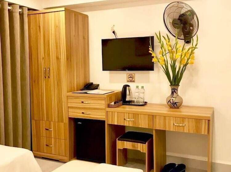 تختخواب و صبحانه Louis Hotel   Bui Vien Walking Street