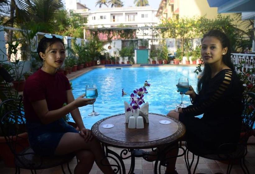 هتل Baywatch Express