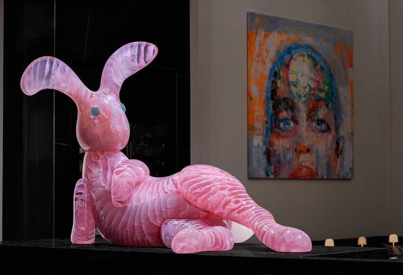 Glass Light Hotel & Gallery, Autograph Collection