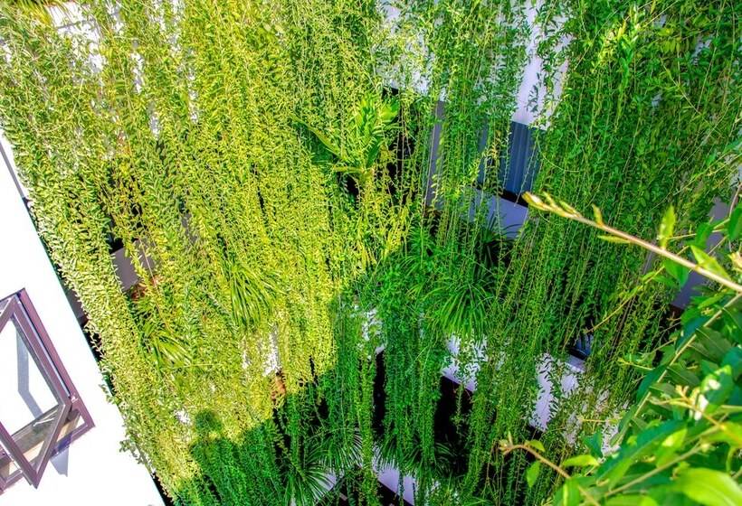 Annie Danang Hotel & Apartment