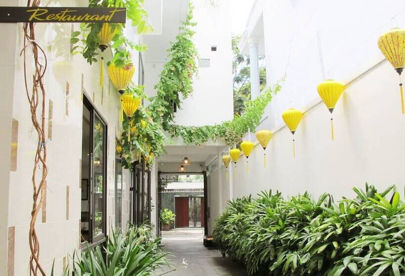 Annie Danang Hotel & Apartment