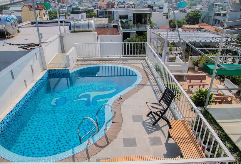 Annie Danang Hotel & Apartment