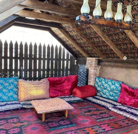 هتل Minali Boutique