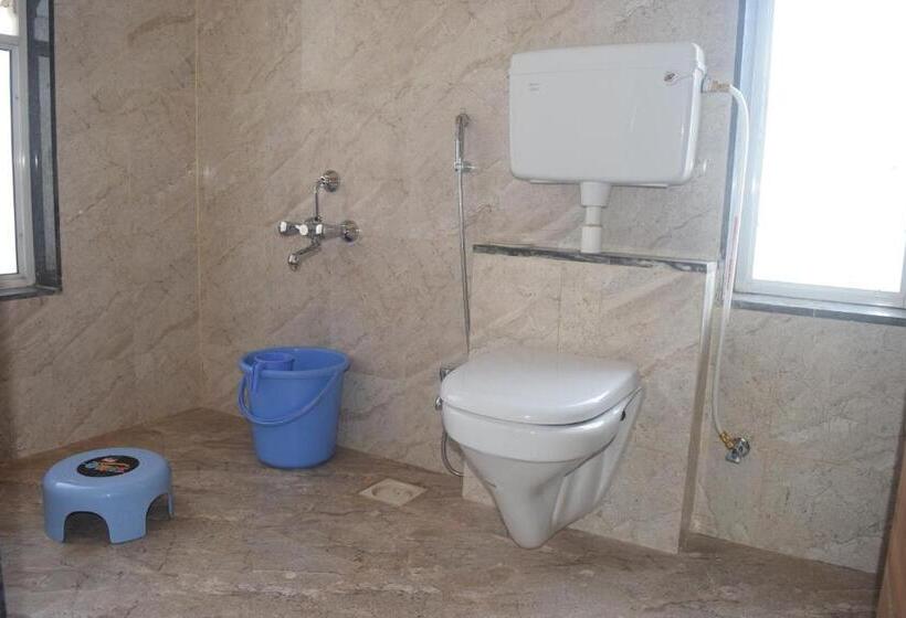 בית מלון כפרי Oasis Resort