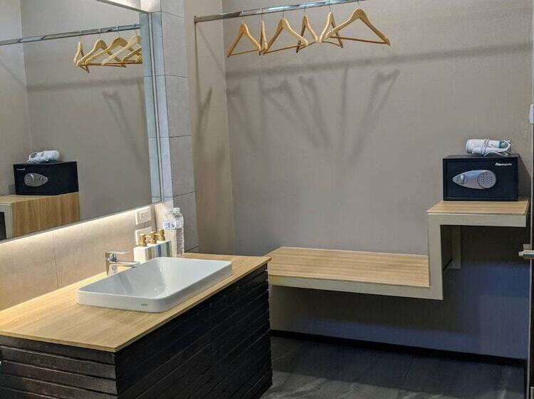 فندق Samutra Residences