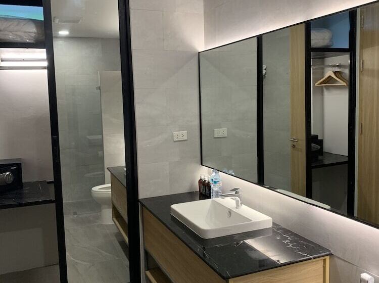 فندق Samutra Residences