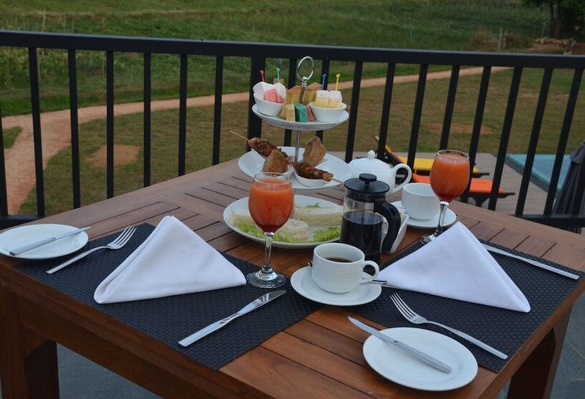 호텔 Sigiriya King S Resort