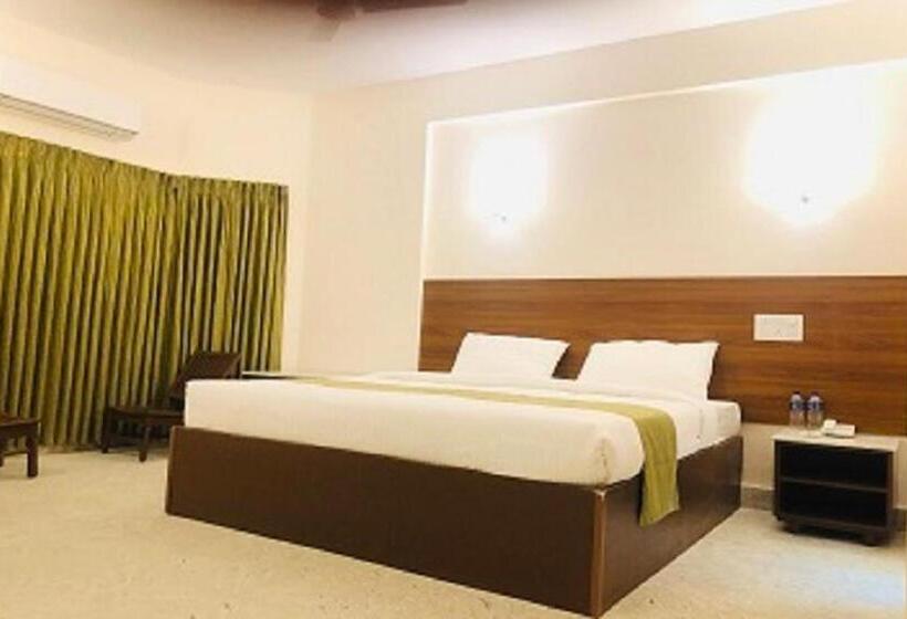 בית מלון כפרי Sreeparthi