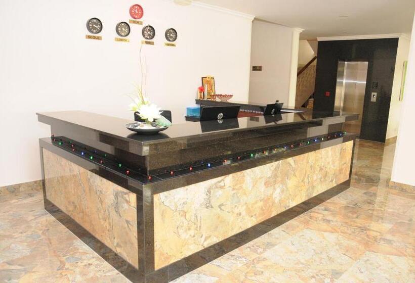 בית מלון כפרי Sreeparthi