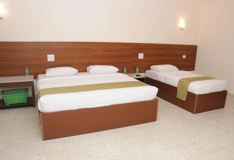 בית מלון כפרי Sreeparthi