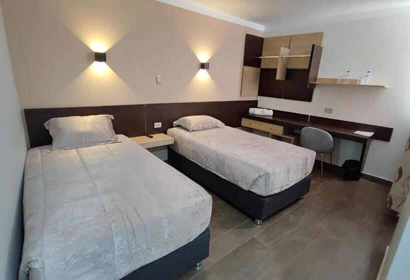 هتل Tierra Del Sol Centro