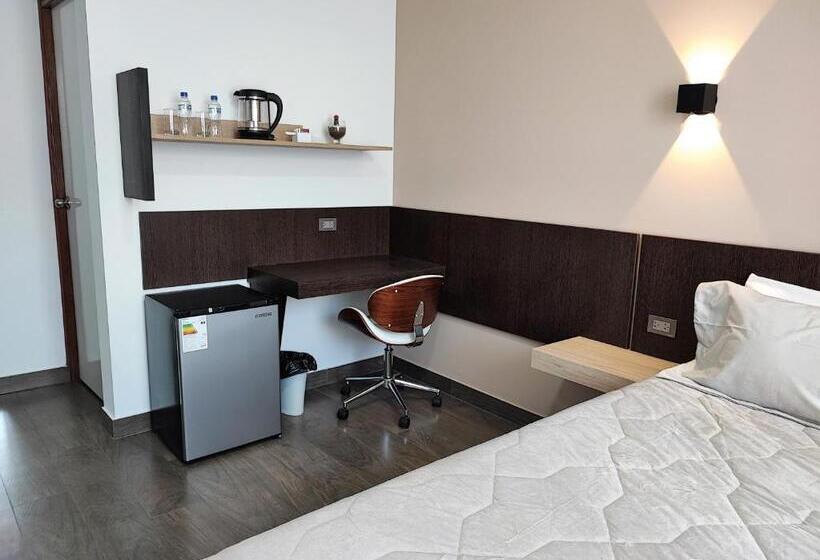 هتل Tierra Del Sol Centro