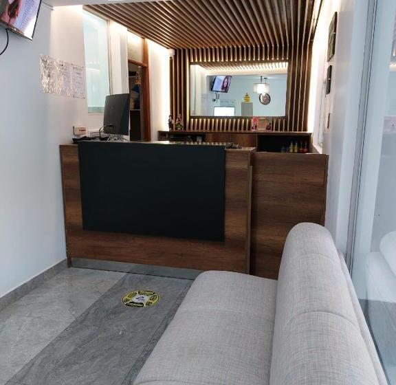 هتل Tierra Del Sol Centro