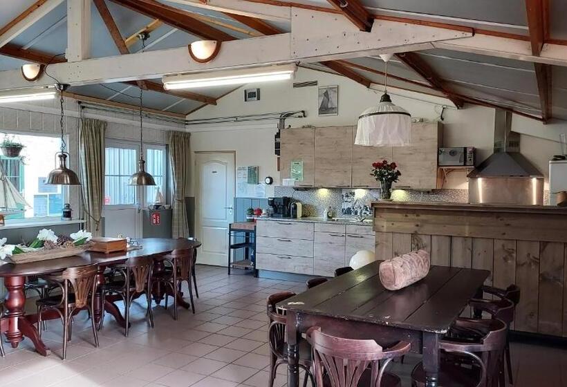 Lodge 61 Hotel Aan Het Water