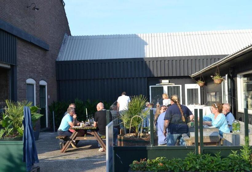 Lodge 61 Hotel Aan Het Water