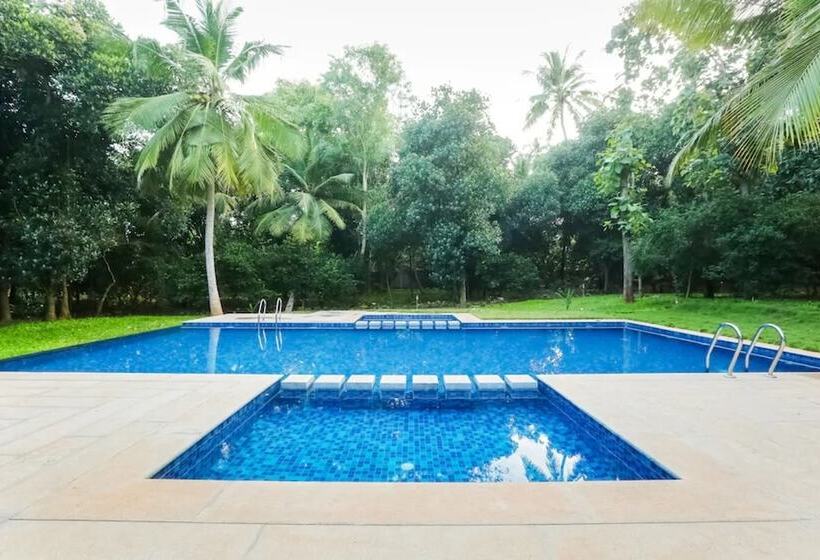 Nature Breeze Resort And Spa