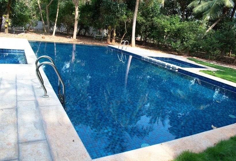 Nature Breeze Resort And Spa