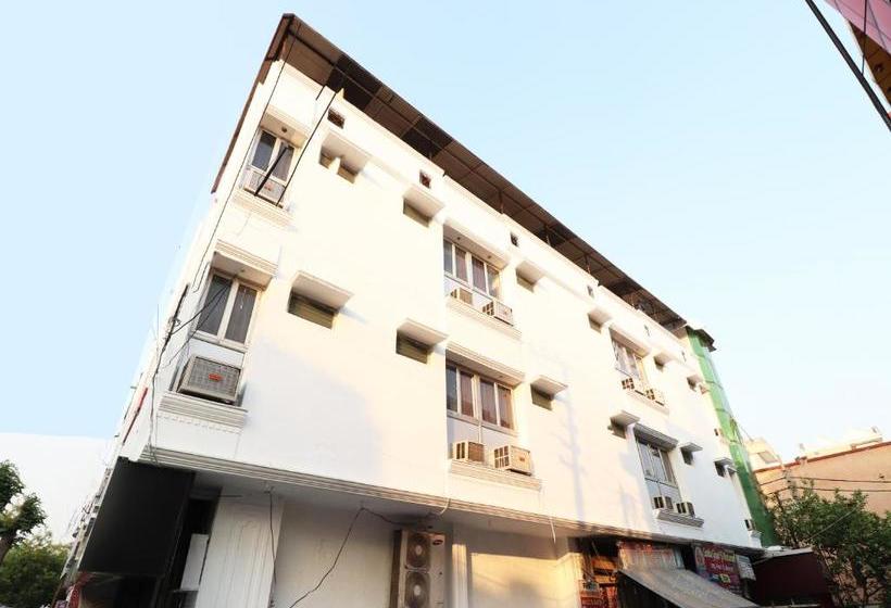 Oyo 23495 Hotel The Park