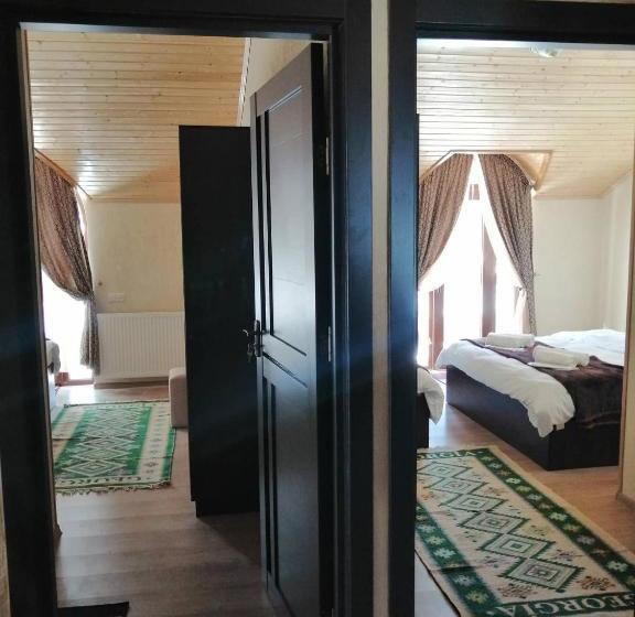 پانسیون Iveria