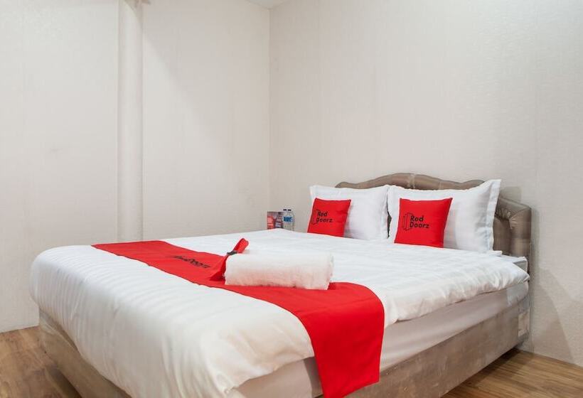 膳宿费 Reddoorz Near Pelabuhan Tanjung Perak 2 Surabaya