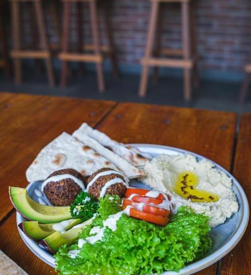 بنسيون The Jungle View