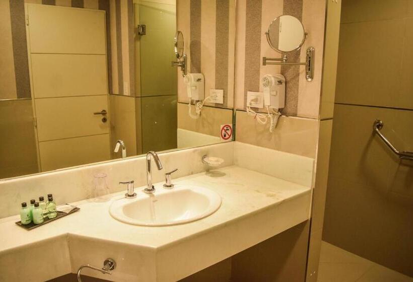 Platinum Hotel Casino