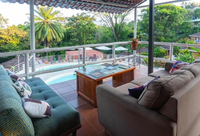 호텔 Bongo   Adults Only