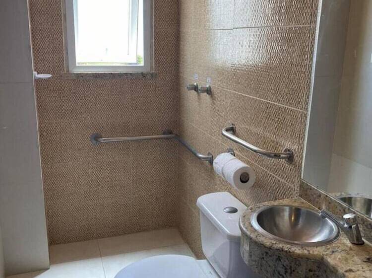 Отель Farol Plaza