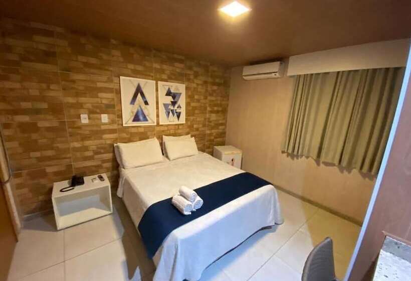 Отель Farol Plaza